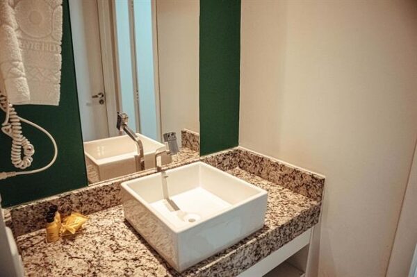 Suíte Esmeralda Plus Lagoa Quente Hotel - Imagem 6