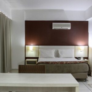 Suíte Luxo Gerânio Hotel Le Jardin