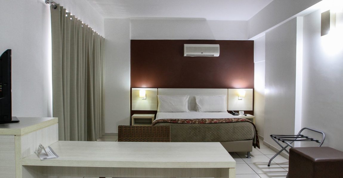 Suíte Luxo Gerânio Hotel Le Jardin
