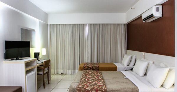 Suíte Luxo Hortência Hotel Le Jardin - Imagem 2