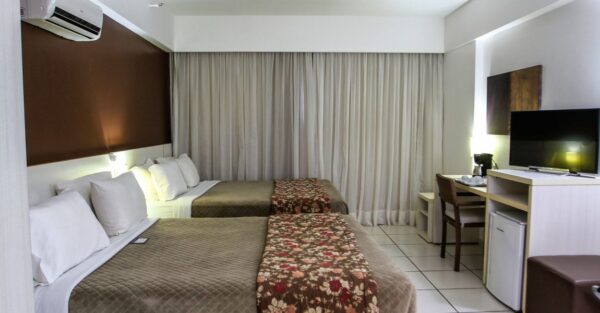 Suíte Luxo Tulipa Casal Hotel Le Jardin