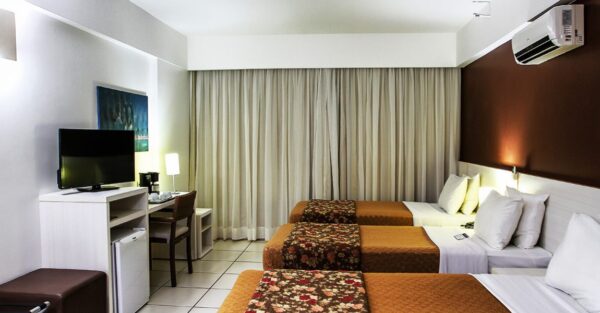 Suíte Luxo Tulipa Hotel Le Jardin1